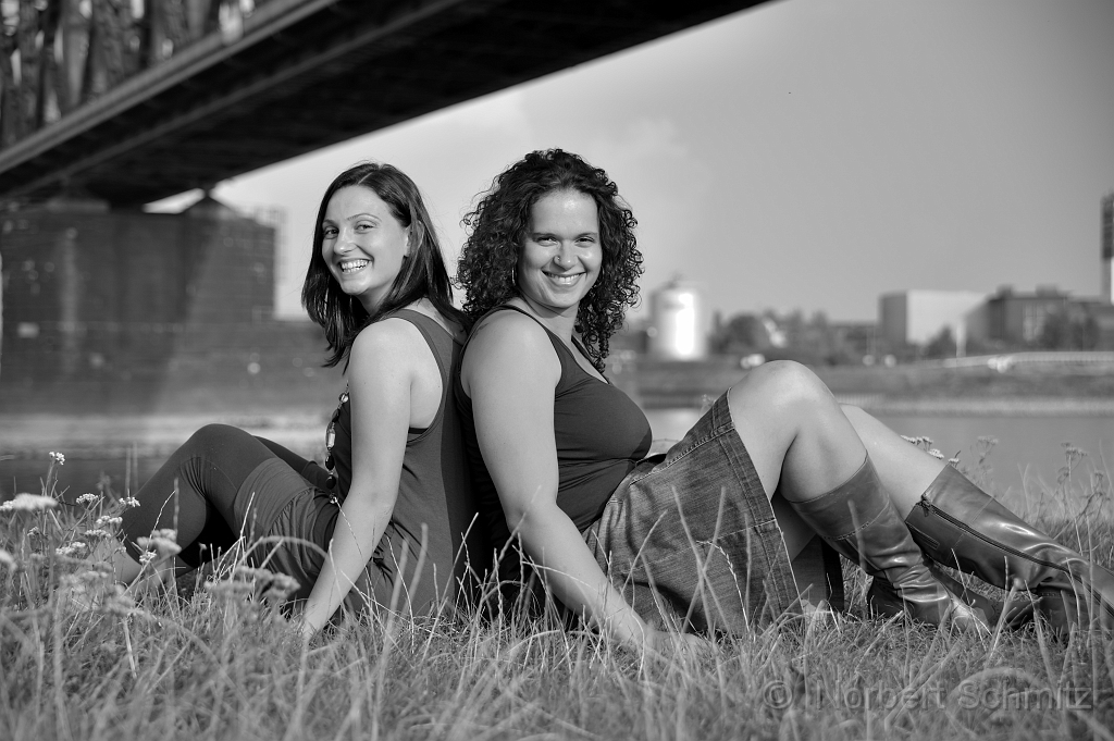 Svea und Vicky 01.jpg - ©  Norbert Schmitz